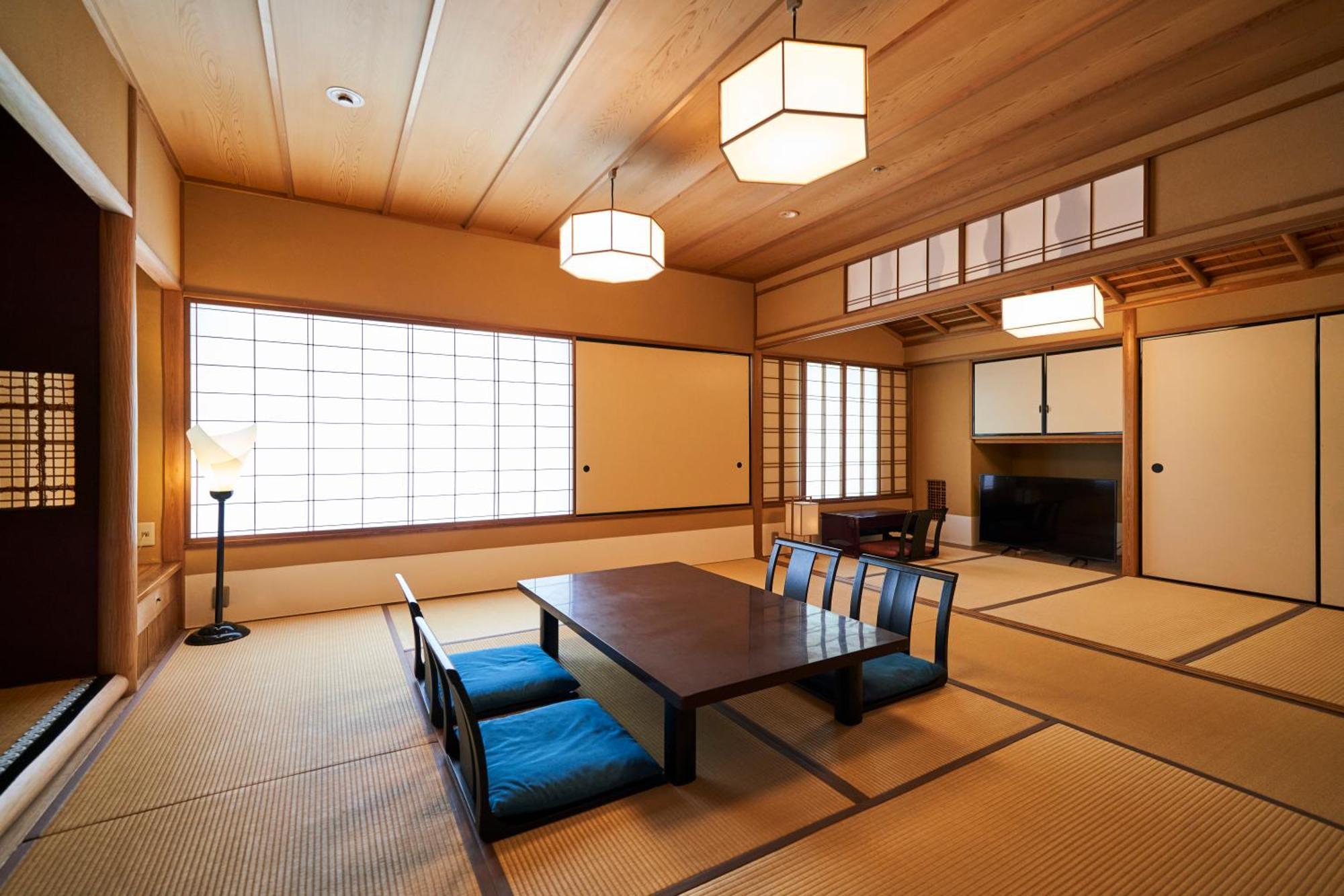 Готель The Global View Нагасакі Екстер'єр фото A traditional Japanese room